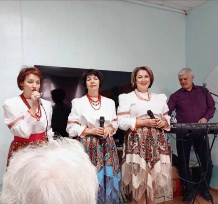 18 апреля коллектив Дома культуры п. Сельхозтехника посетил общество инвалидов по зрению с концертной программой